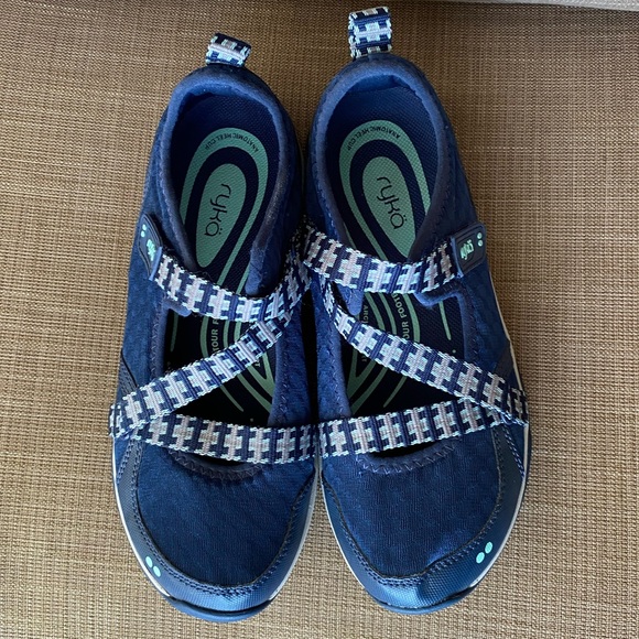 ⚡️ RYKA Kailee hiking and camping outdoor sneakers SIZE 6.5W - Picture 2 of 12